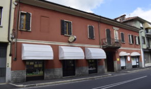 Immobile con corte interna a Borgomanero