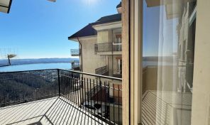 Appartamento con vista lago a Massino Visconti